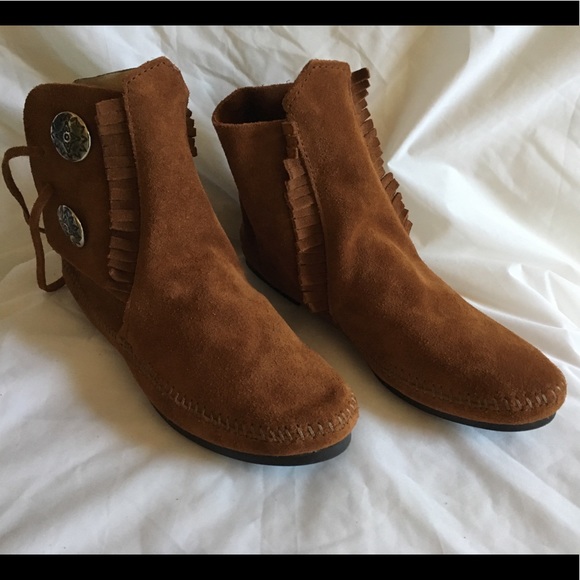 two button softsole boot